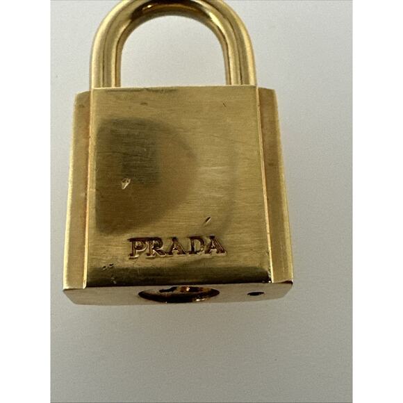 Vintage Prada Padlock For Necklace Or Charm Gold No Key - Picture 5 of 6